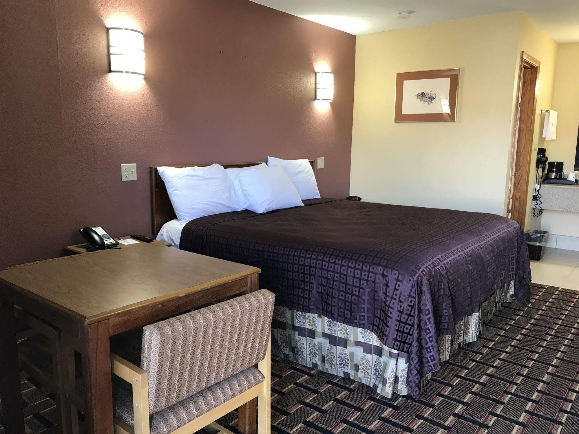 Americas Best Value Inn-Indianola Exterior foto